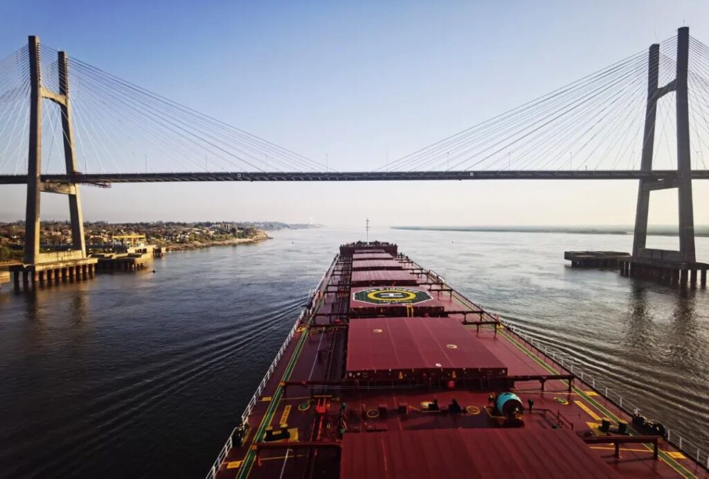 BULK VESSEL